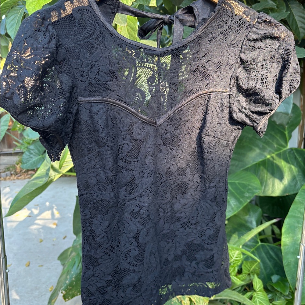 Forever 21 Black Lace Puff Sleeve Blouse